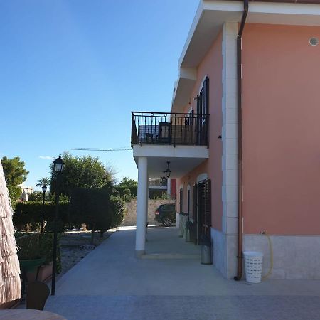 Bed And Breakfast Villa Fatima Trani Exteriér fotografie