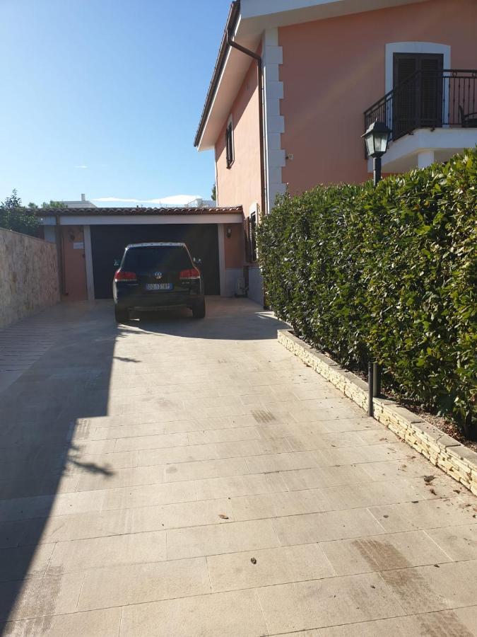 Bed And Breakfast Villa Fatima Trani Exteriér fotografie