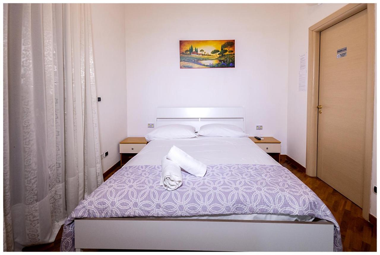 Bed And Breakfast Villa Fatima Trani Exteriér fotografie